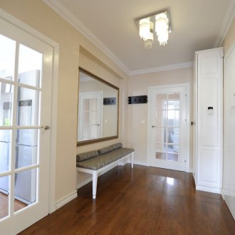 Pangsapuri studio gaya Provence