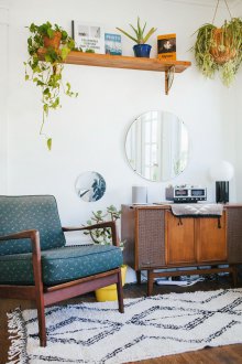 Gaya gaya apartmen satu bilik bergaya retro