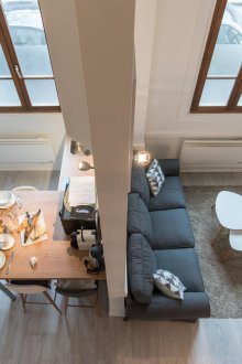 Pangsapuri studio dengan partition gaya Scandinavia