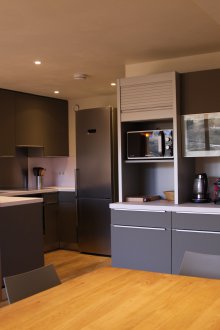 Pembentukan semula dapur dengan lapisan