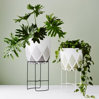 Метална стойка