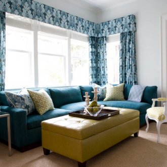 Синьо-сини завеси с щампа и ламбрекен