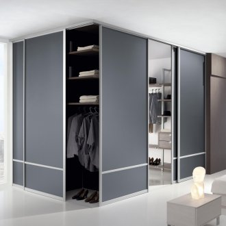 Кутия за книги в офиса на главата