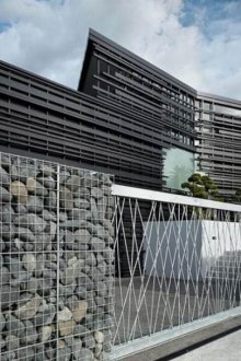 Каменна ограда