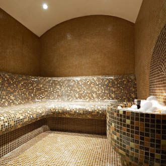 Мозаечна вана в интериора