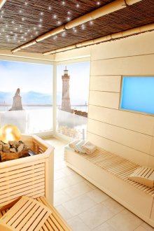 Баня с прозорци