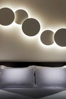 Gerhana lampu bilik tidur