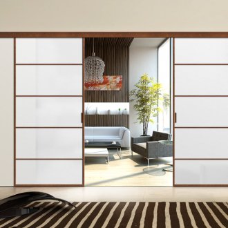 Кафяви и бели плъзгащи се врати