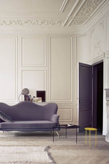 Покривки в лилаво и бяло интериор