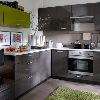 Ъглов черно-бял модерен кухненски комплект