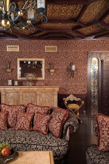 Kontrastdecke im östlichen Wohnzimmer