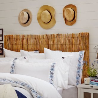 Бродерия върху спално бельо