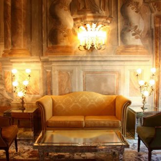 Обилно викторианско осветление за всекидневна